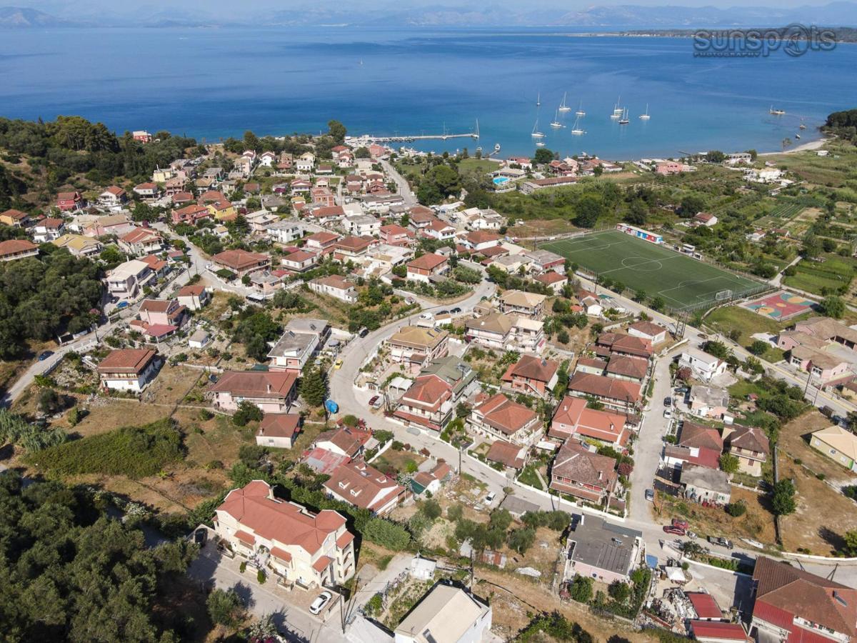 Villa Konstantina Petriti  Luaran gambar